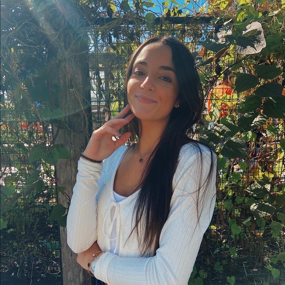 Meet your Posher, Alexa - Picture 1 of 1